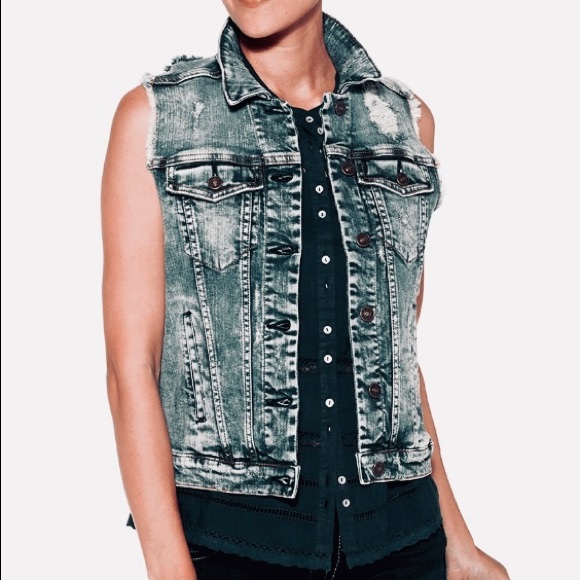 🆕👩🏽🦳SILVER CO DENIM VEST WITH STRETCH👩🏽🦳🆕 - Picture 3 of 12